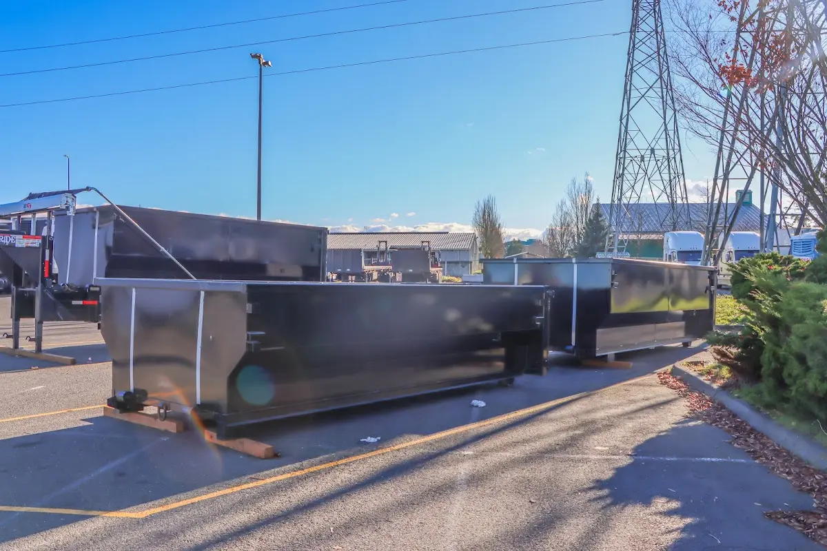 Roll-off dumpster ready for waste disposal at job site for Commercial Dumpster Rental in Pflugerville